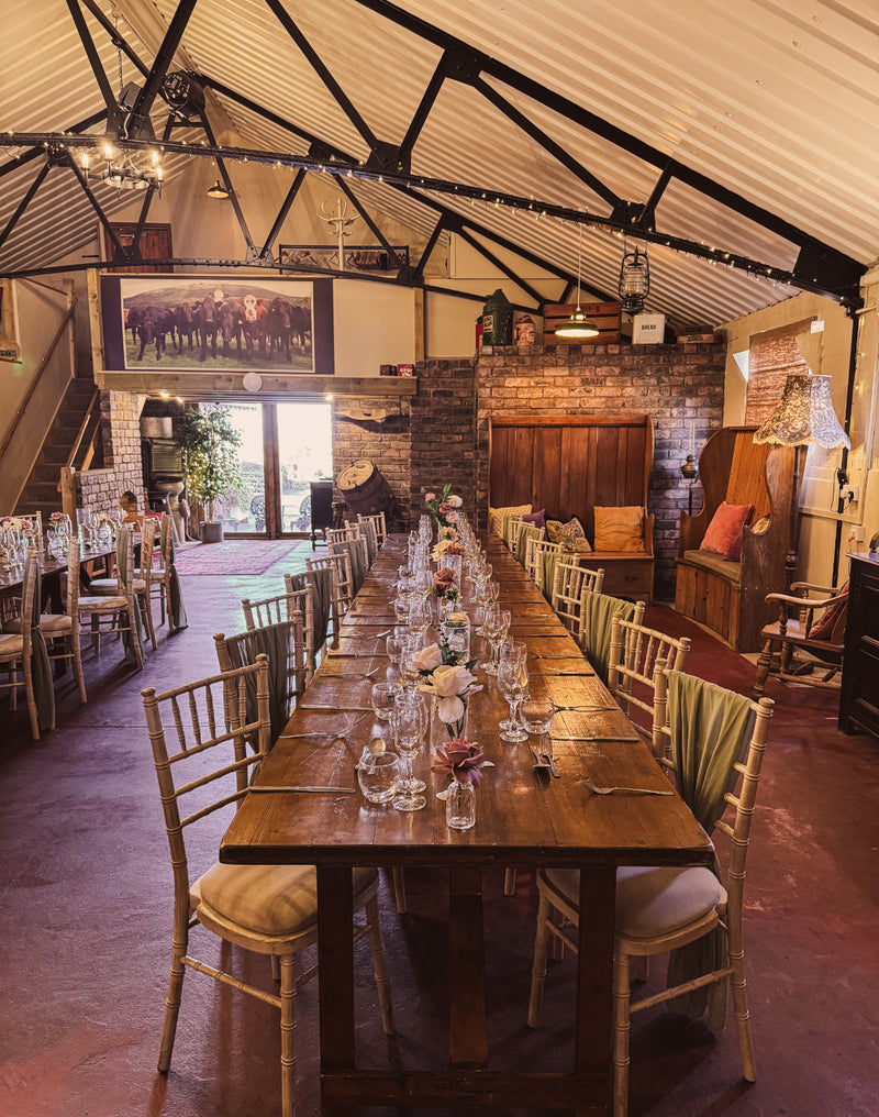 Floating Vases and Flower Table Decor