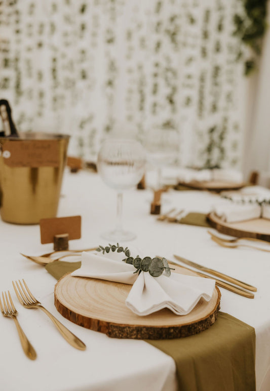 White Round Table Cloth Hire 130'